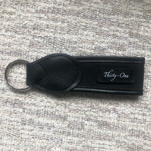 NWOT thirty-one black key fob